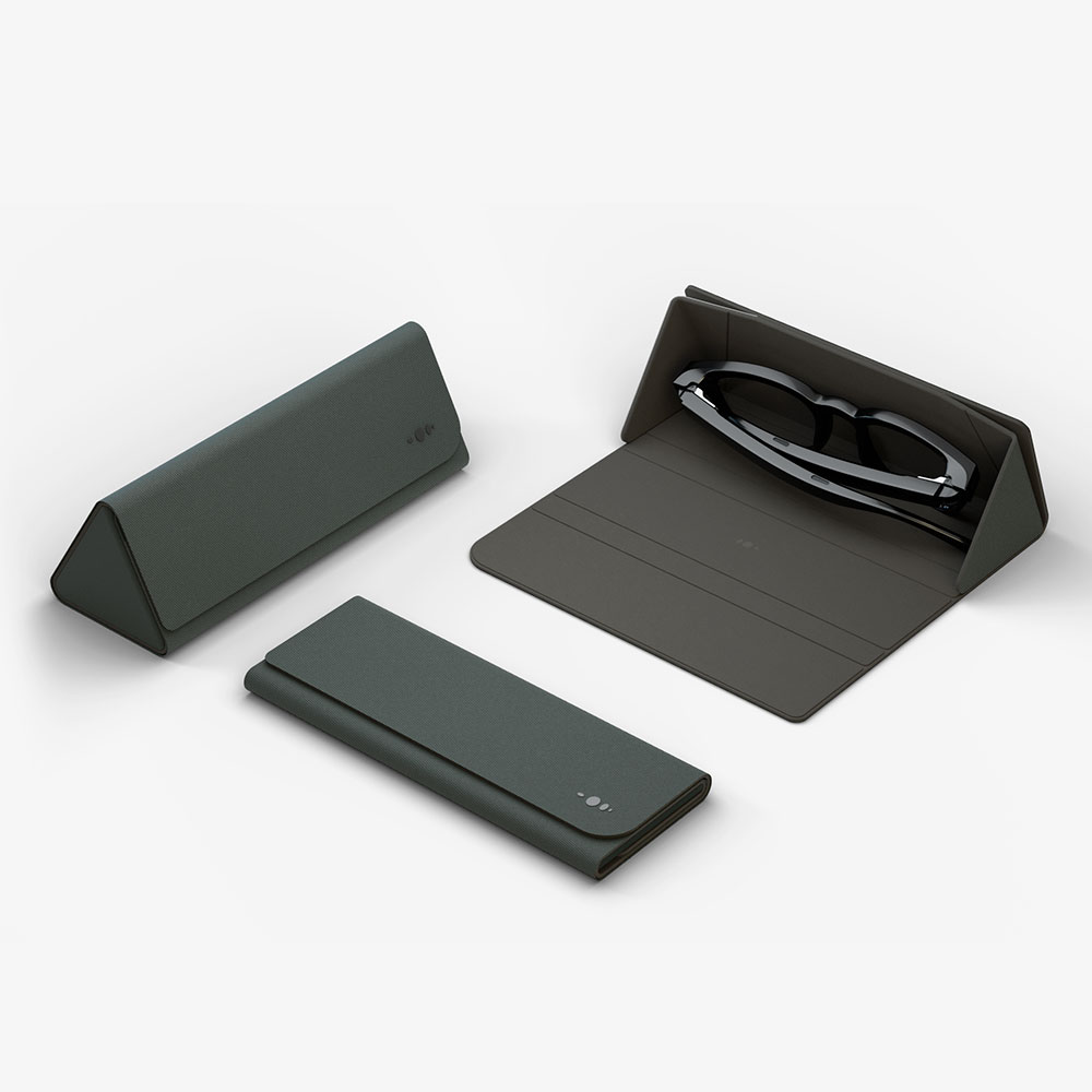 Nuance Audio - Folded Case Nuance Audio - Charging Pad